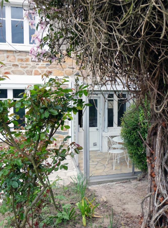 31 Chemin De La Croix Aux Outils Villa Paimpol Exterior photo